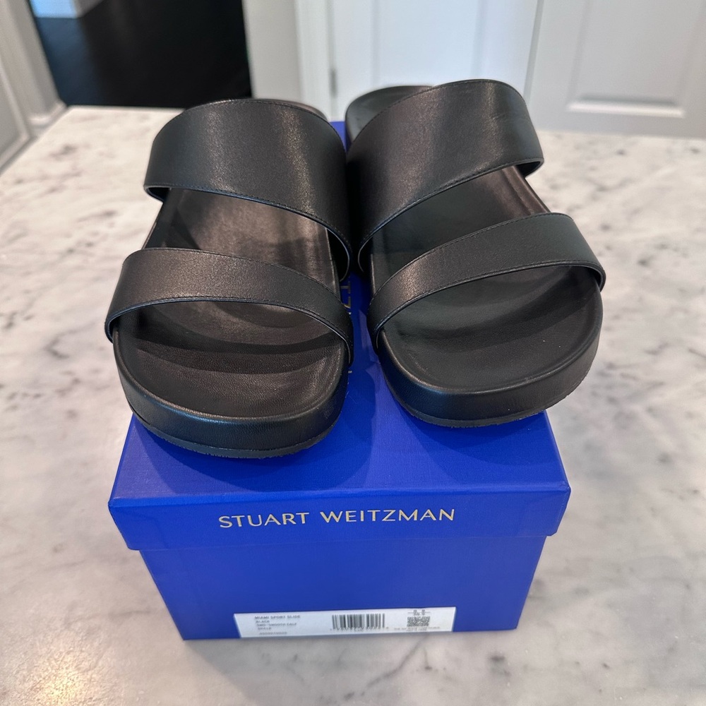 Stuart Weitzman black Sandals size 8